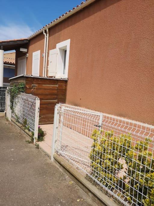 Maison 100m De La Avec Parking Securise Fibre Optique Internet *